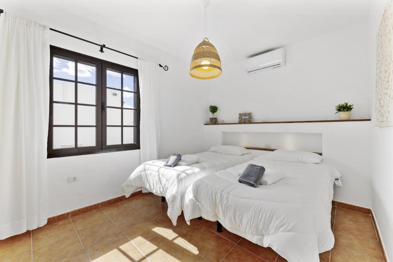 Villa 4 - Vipvipvillas Tias Ngoại thất bức ảnh